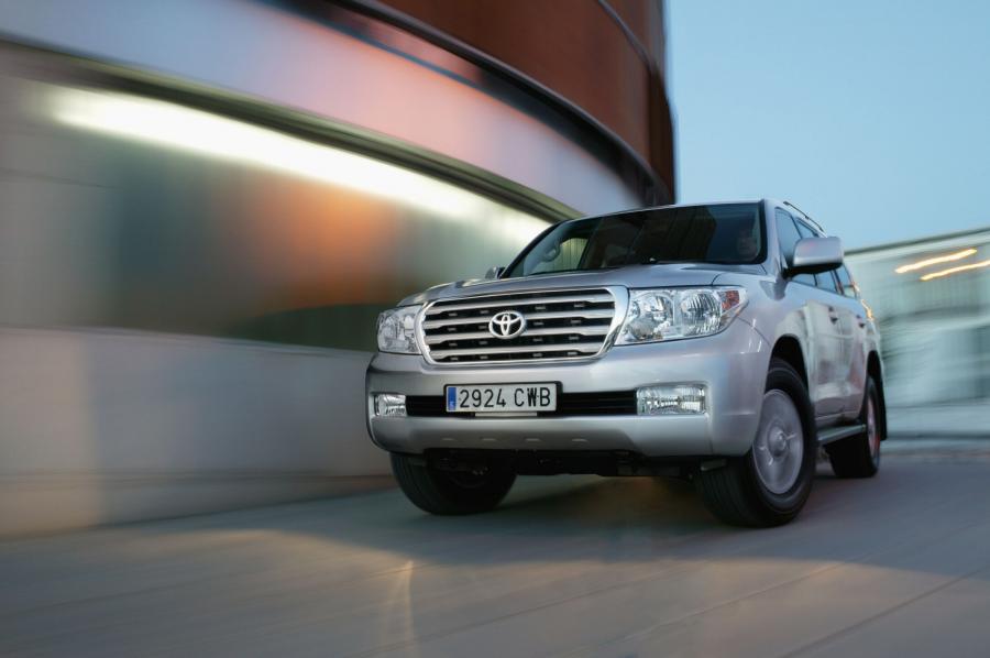 Toyota Land Cruiser 200 2007 года  (фото 134 из 196)